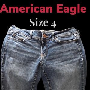 🦅American Eagle Women’s Jeans